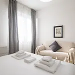 Three-Bedroom Florence Home
